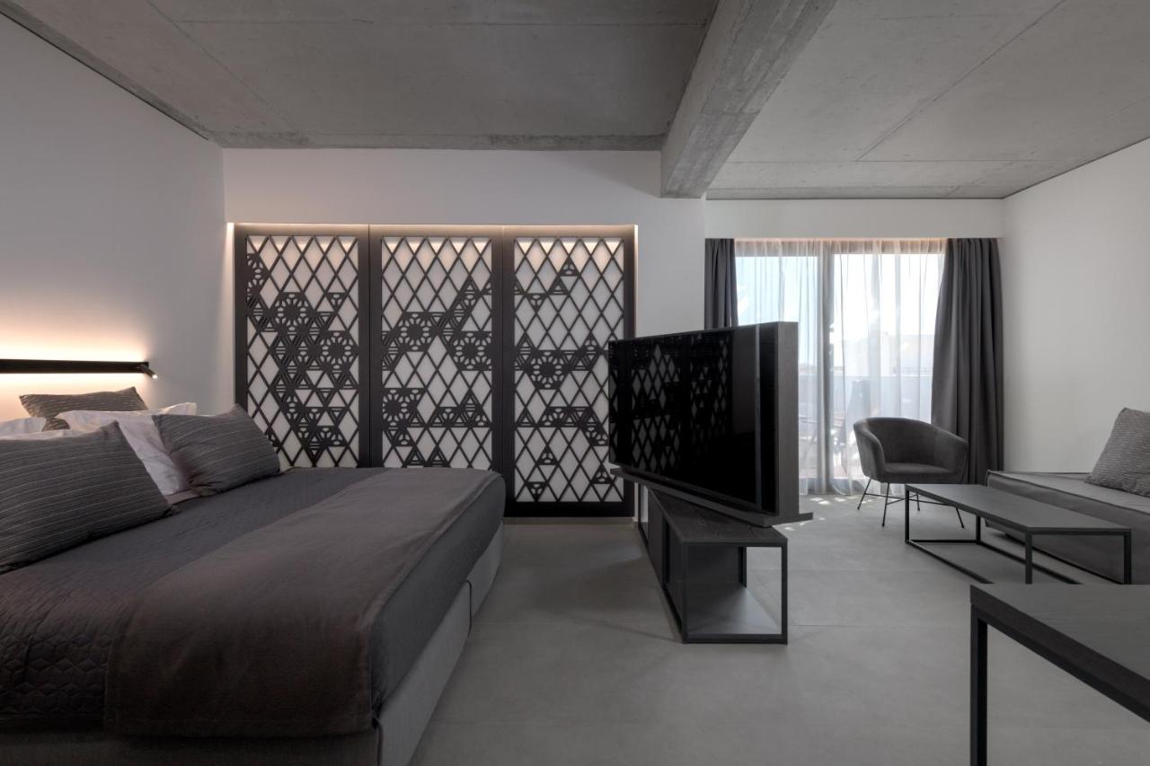 Rhodes City Essence Suites Downtown Suites - Adults Only מראה חיצוני תמונה